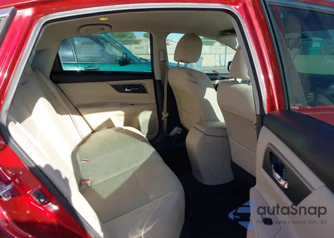 2015 Nissan Altima 2.5 S from USA, damaged, VIN 1N4AL3AP5FC571344